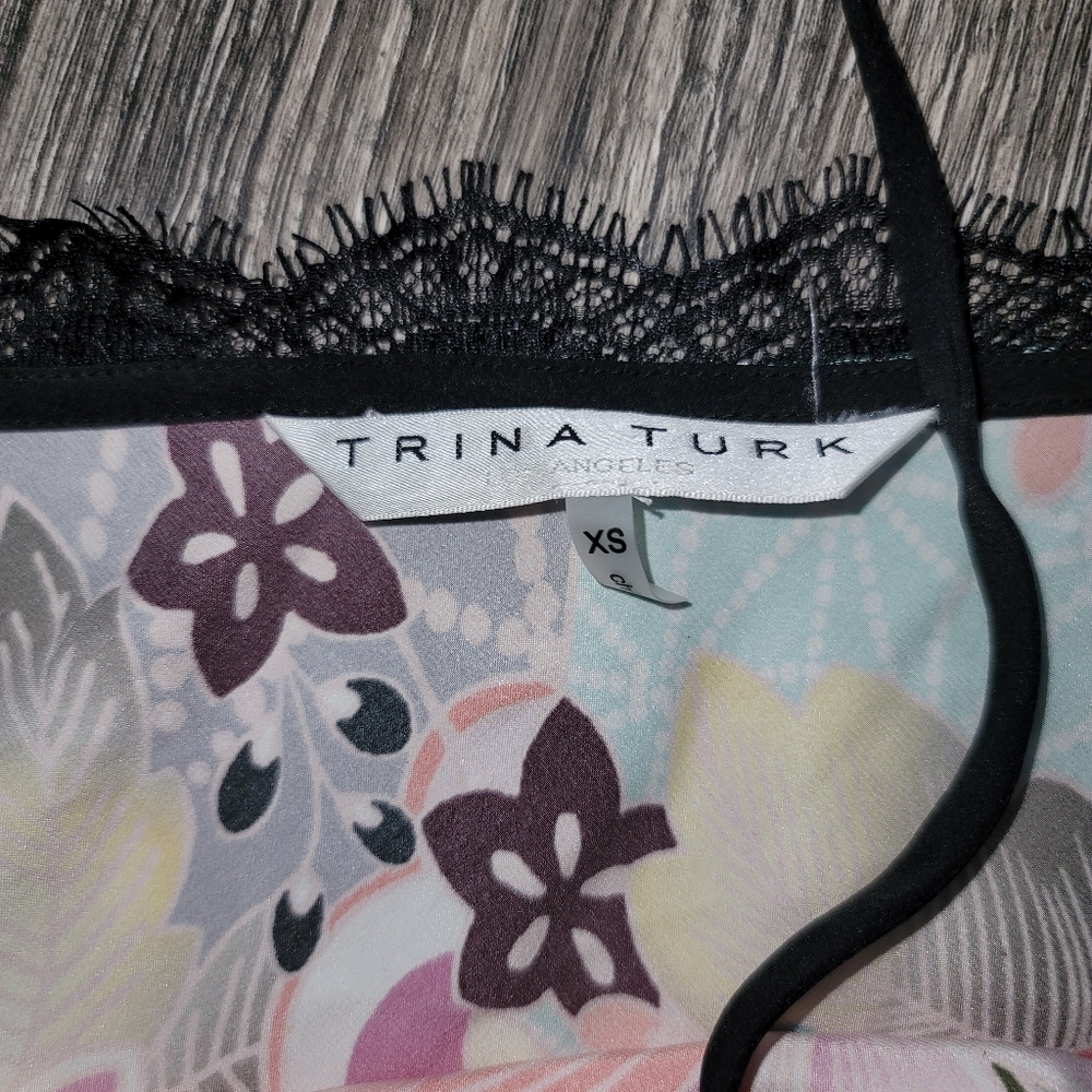 Trina Turk cami - Picture 2 of 3